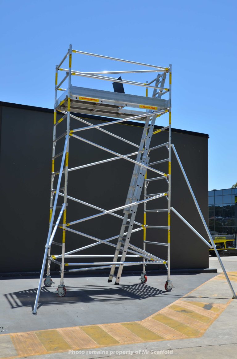 EASYSCAF 4m Aluminium Mobile Scaffolding Tower | Mr Scaffold